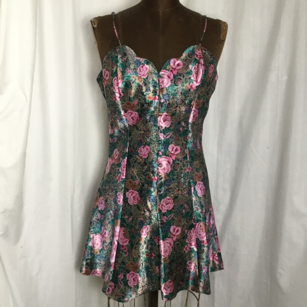 Vintage Victoria's Secret Gold Label 1980s Lingerie Satin Rose Print M Nightgown